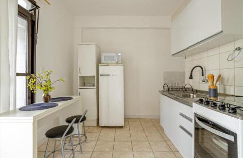 Barra da Lagoa Apartment | Apartamento 50 MT da praia