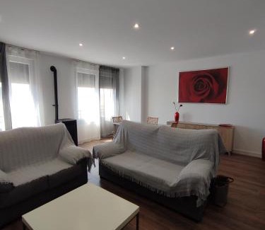 Huetor-Tajar Apartment | APARTAMENTO ANCHA CENTRO