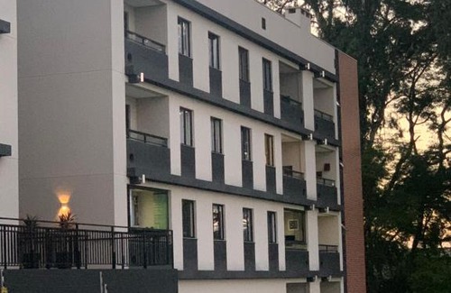 Bairro Alto Apartment | Apartamento Arborizado em Curitiba