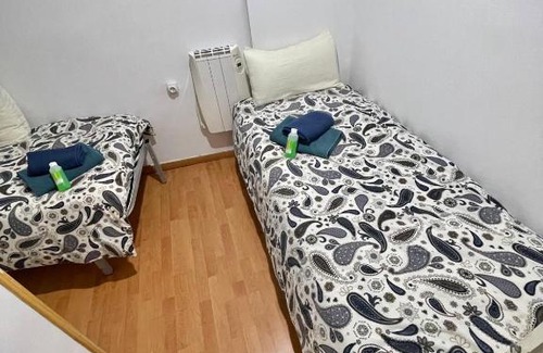 Berga Apartment | Apartamento céntrico económico en Berga p3