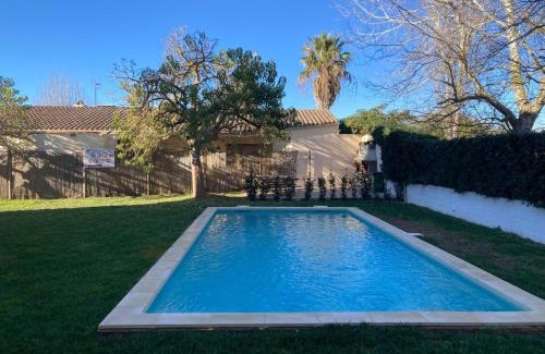 Mas Pinell Apartment | Apartamento Can Costa