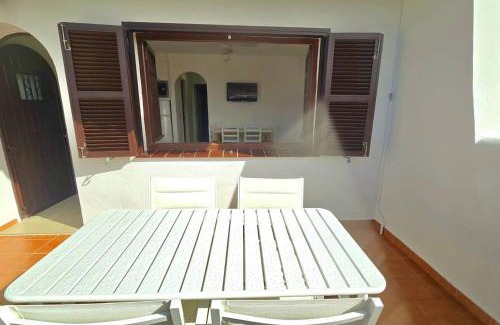 Sant Jaume Mediterrani Apartment | Apartamento con terraza y vistas al mar en Son Bou