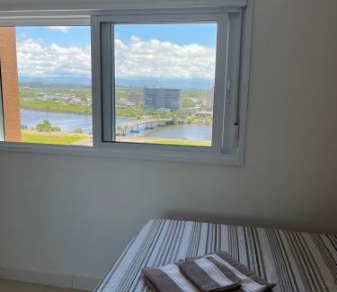 Torres Apartment | Apartamento de 2 suítes com vista para o mar