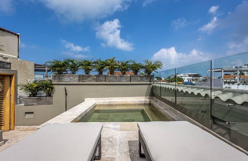 Cartagena Walled City Apartment | Apartamento De La Cruz Estudio By Soho