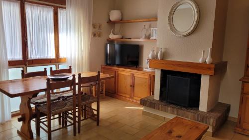 L'Escala Apartment | Apartamento Delacroix