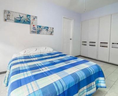Macuto Apartment | Apartamento en alquiler en la guaira con piscina