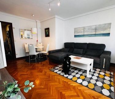 Zarautz Apartment | Apartamento en pleno centro con parking incluido ATUAIRE ZARAUTZ