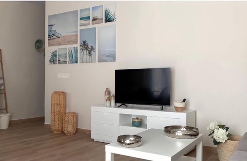 La Malva-rosa Apartment | Apartamento equipado playa Valencia OnesDeMar
