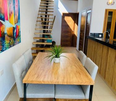 Lazaro Cardenas Apartment | Apartamento Recien Remodelado a 5 min de la Playa