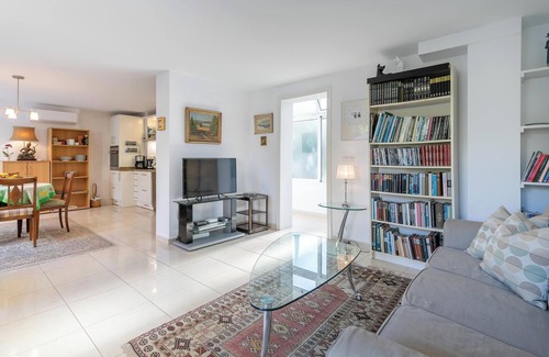 Playa de San Juan Apartment | Apartamento Skandinavia 400 m from the Beach with Terrace & A/C