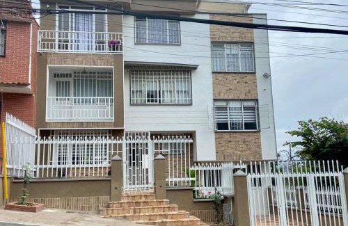 Ibague Apartment | Apartamento Turismo en Ibagué ESMERALDA