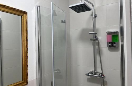 Huerta del Rey Vallellano Apartment | APARTAMENTO URQUÍA