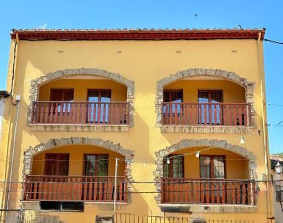 Macanet de Cabrenys Apartment | Apartamentos Cal Ratero