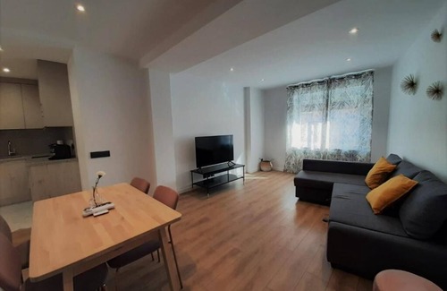 Centro Apartment | Apartamentos Celestina by gaiarooms