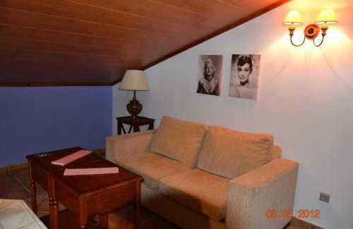Torrejon El Rubio Apartment | Apartamentos Rurales Natura