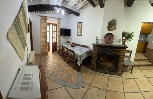 Bubion House | Apartamentos y Casas Rurales Las Terrazas de la Alpujarra