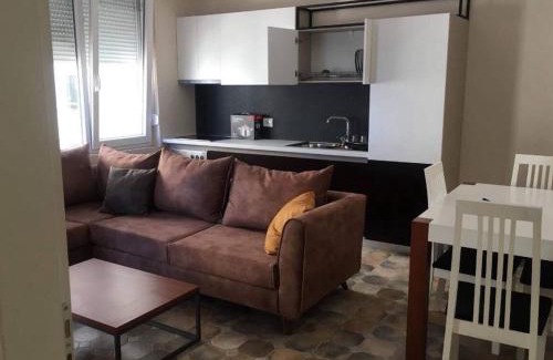 Shengjin Apartment | Apartaments Shengjin with sea view