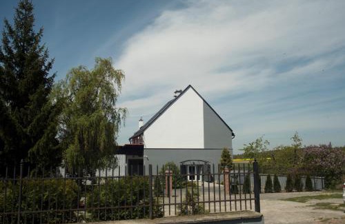 Klodzko Miasto Apartment | Apartamenty Folwark Boguszyn