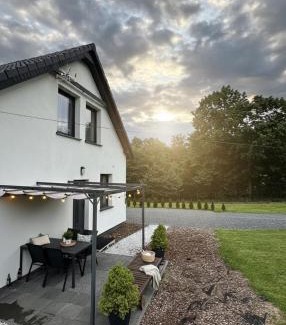 Staniszow House | Apartamenty Karkonoska Dolina