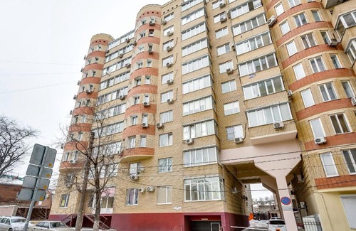 Leninskiy rayon Apartment | Апартаменты на Максима Горького