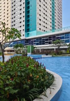 Rawasari Apartment | Apartement Green Pramuka Square 2br DeluxeRoom