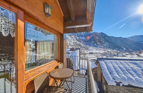 Alins Apartment | Aparthotel Areu