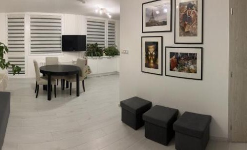 Prague 8 Apartment | Apartmán u lesoparku - Praha Kobylisy