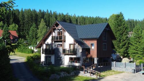 Harrachov Apartment | Apartmány Špacír