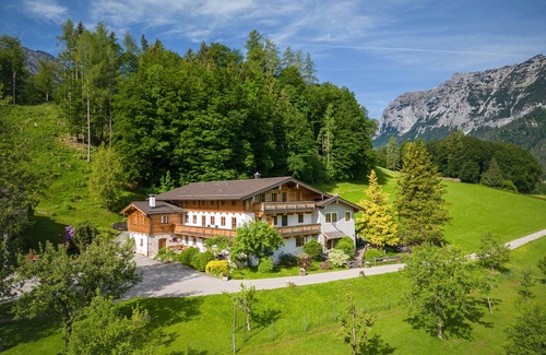 Ramsau bei Berchtesgaden Apartment | Apartment Alpenstyle, 1-4 pers., 1-2 bedrooms, W-LAN, barrier-free, elevator