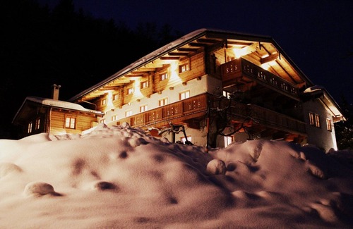 Ramsau bei Berchtesgaden Apartment | Apartment Alpenstyle, 1-4 pers., 1-2 bedrooms, W-LAN, barrier-free, elevator