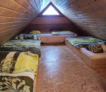 Ambroz pod Krvavcem Apartment | Apartmaji Vrhovnik