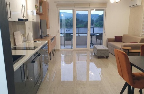 Veliko Gradiste Apartment | APARTMAN 5 BMB