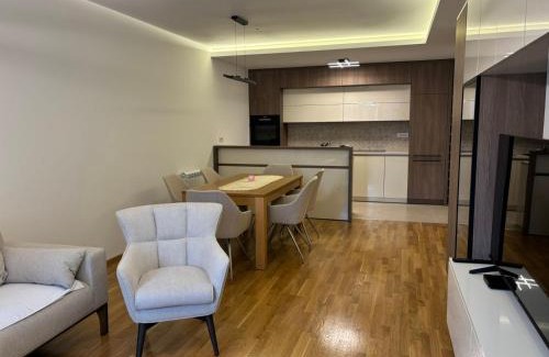 Cacak Apartment | Apartman Akademska Četvrt