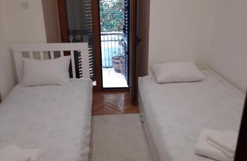 Kotor Old Town Apartment | Apartman HOME Kotor