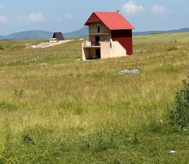 Virak Apartment | Apartman Maja