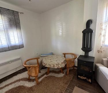 Virak Apartment | Apartman Maja