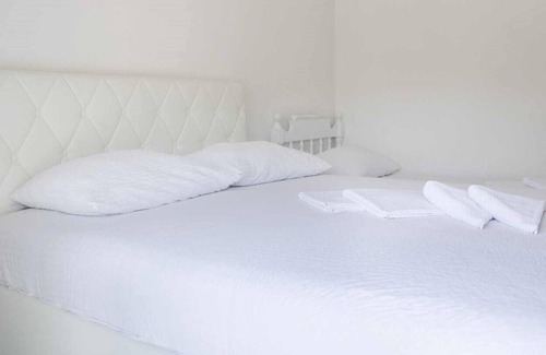 Neum Apartment | Apartmani Jurković / Comfort apartment with sea view 3