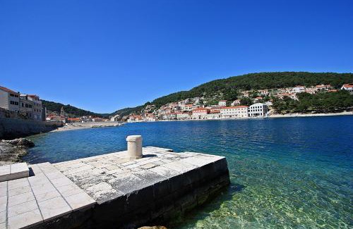 Cove Basina (Jelsa) Apartment | Apartmani Nila