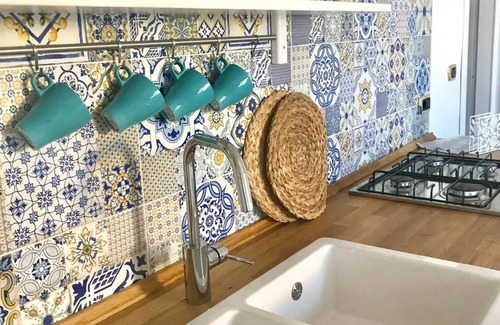 Castellammare di Stabia Apartment | Apartment 'Blue Sea Two Apartments' with Shared Terrace, Wi-Fi and Air Conditioning