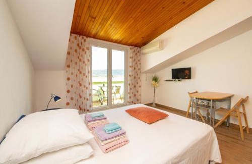 Arbanija Apartment | Apartment Šarić-2 by Interhome