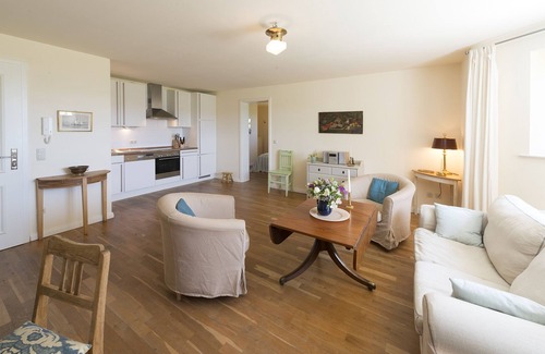 Grubnow Apartment | Apartment 1 in Gut Grubnow directly on the water on Rügen