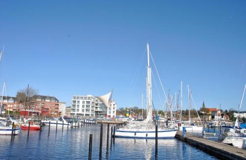 Eckernfoerde Apartment | Apartment 20, Blickrichtung Binnenhafen WestInnenstadt