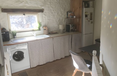 Sauzet Apartment | Apartment 3 with Countryside View