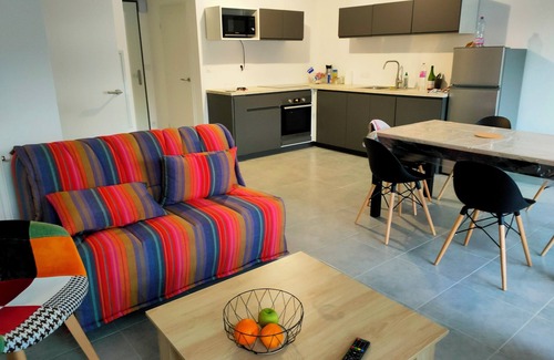 Langrune-sur-Mer Apartment | Apartment 50 m from the sea, ideal for families