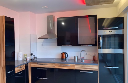 Waschenbeuren Apartment | Apartment '81qm' with Private Terrace and Wi-Fi