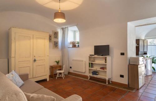 Conscente Apartment | Apartment Adelasia by Interhome