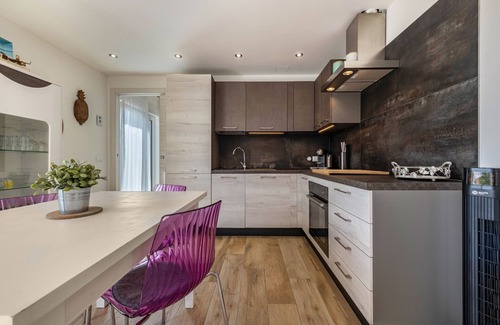 Marciaga Apartment | Apartment 'Ai Colli country view apartment ' with Private Terrace and Wi-Fi