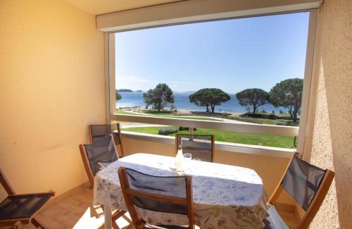 La Londe-les-Maures Apartment | Apartment Aigue Marine by Interhome