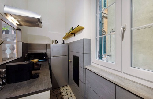 Pre Apartment | Apartment 'Al Porto Antico' with Wi-Fi and Air Conditioning