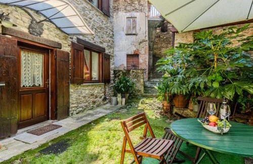 Domaso Apartment | Apartment Alla Fontana by Interhome